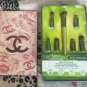 EcoTools Green Interchangeable Brush Set with Palette